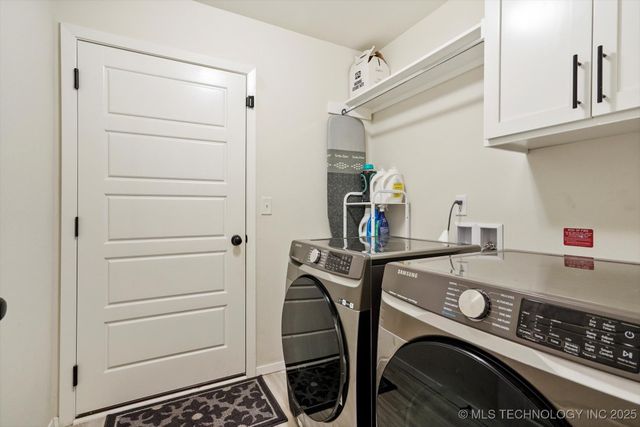 6802 S Hemlock Avenue, Broken Arrow, OK 74011