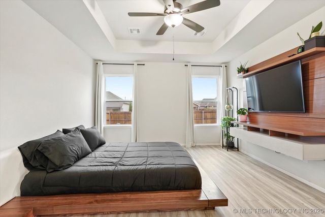 6802 S Hemlock Avenue, Broken Arrow, OK 74011