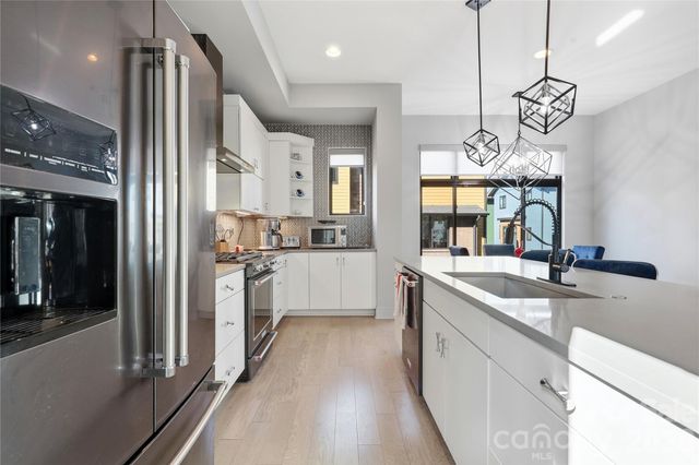 1153 Charles Avenue, Charlotte, NC 28205