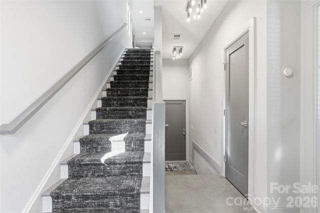 1153 Charles Avenue, Charlotte, NC 28205