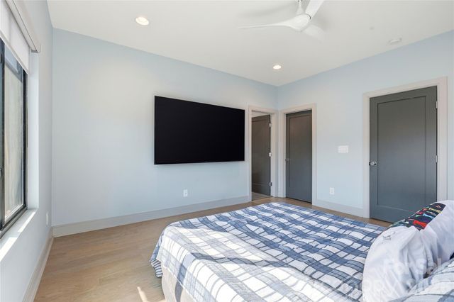 1153 Charles Avenue, Charlotte, NC 28205