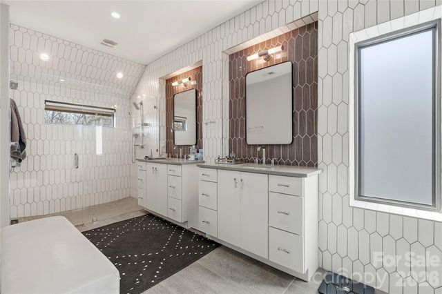 1153 Charles Avenue, Charlotte, NC 28205