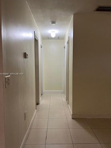 2580 NW 89th Ave, Sunrise, FL 33322