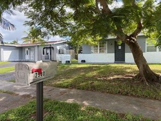 2580 NW 89th Ave, Sunrise, FL 33322