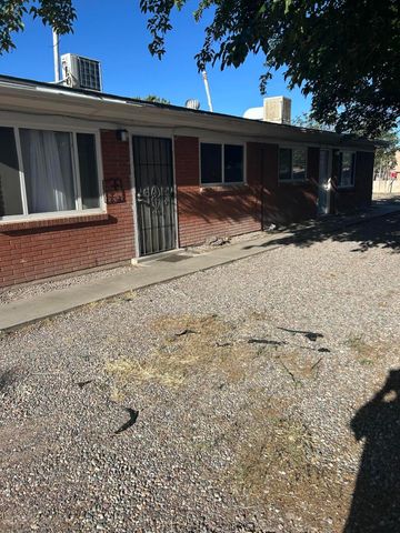 633 Grove Street SE, Albuquerque, NM 87108