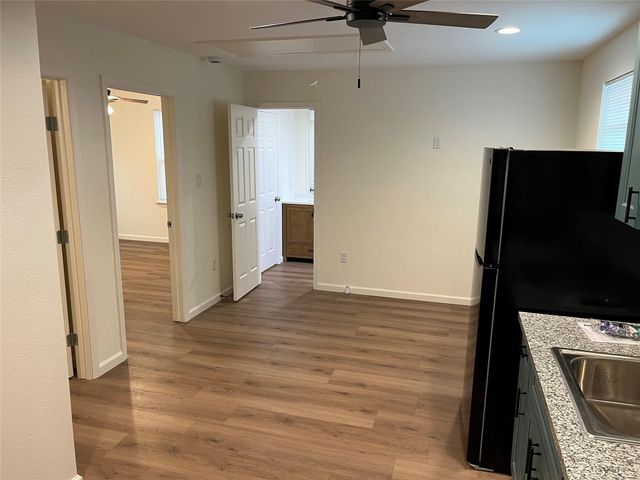 535 Plymouth A, Houston, TX 77022