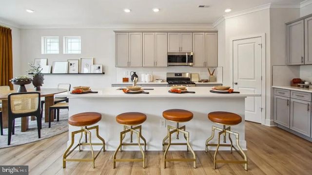 10364 YOSEMITE ST, White Plains, MD 20695