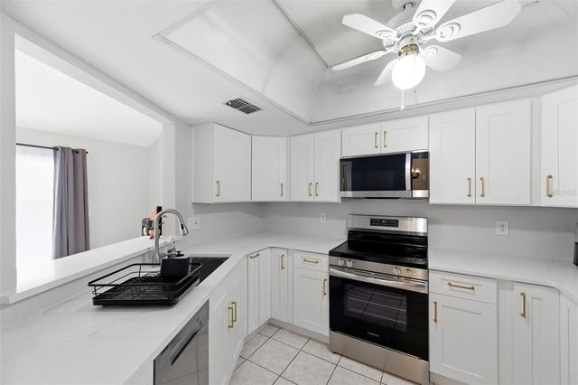 500 NEW YORK AVENUE 34, Dunedin, FL 34698