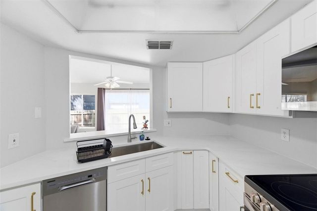 500 NEW YORK AVENUE 34, Dunedin, FL 34698