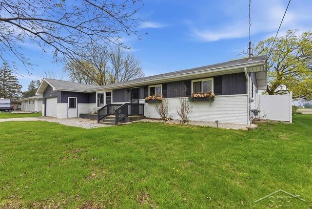 1075 Eddie Drive, Williams Twp, MI 48611