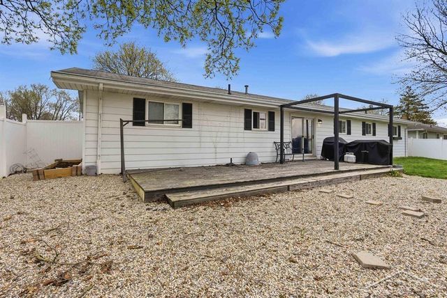 1075 Eddie Drive, Williams Twp, MI 48611