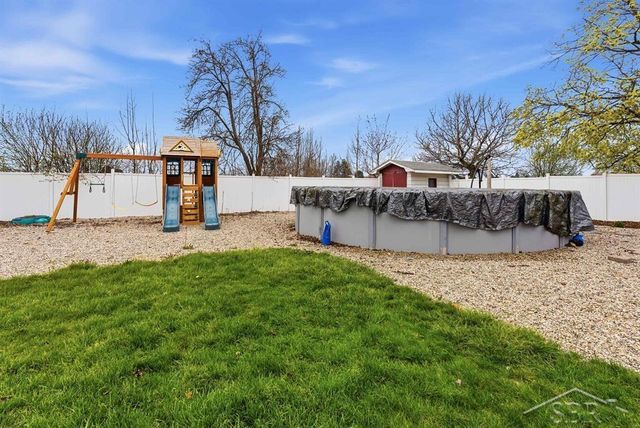 1075 Eddie Drive, Williams Twp, MI 48611