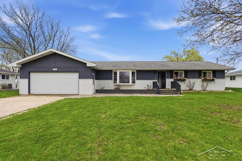 1075 Eddie Drive, Williams Twp, MI 48611