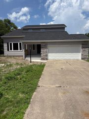15483 Carriage Lane, Mishawaka, IN 46545