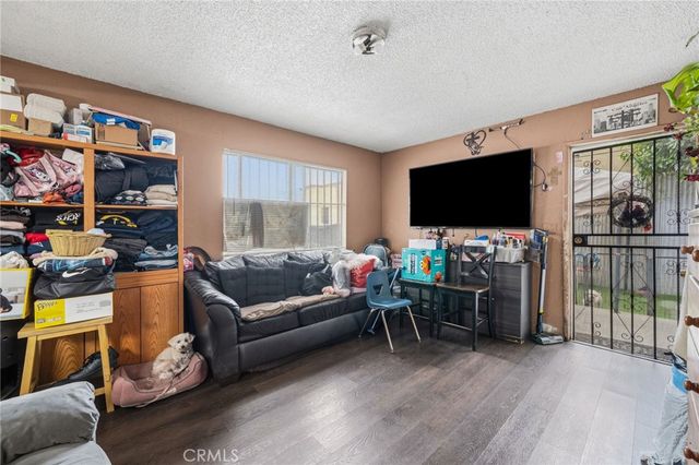 1139 E 42nd, Los Angeles, CA 90011