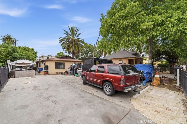 1139 E 42nd, Los Angeles, CA 90011