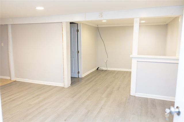 872 Main Avenue, Warwick, RI 02886