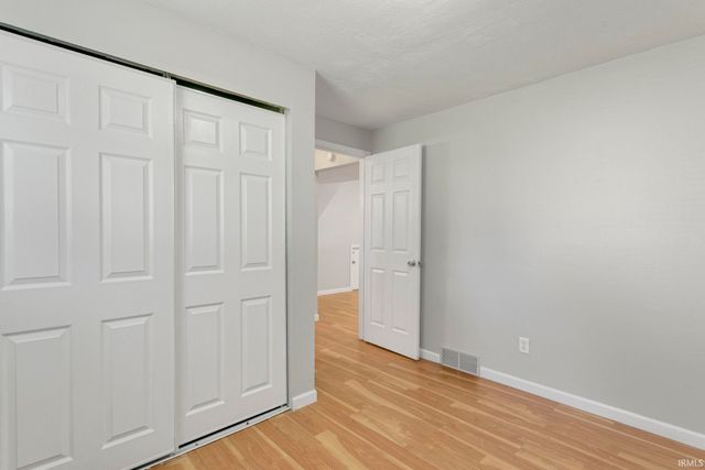 307 N Walnut Street, Mishawaka, IN 46544