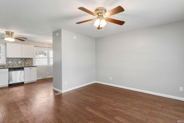 307 N Walnut Street, Mishawaka, IN 46544