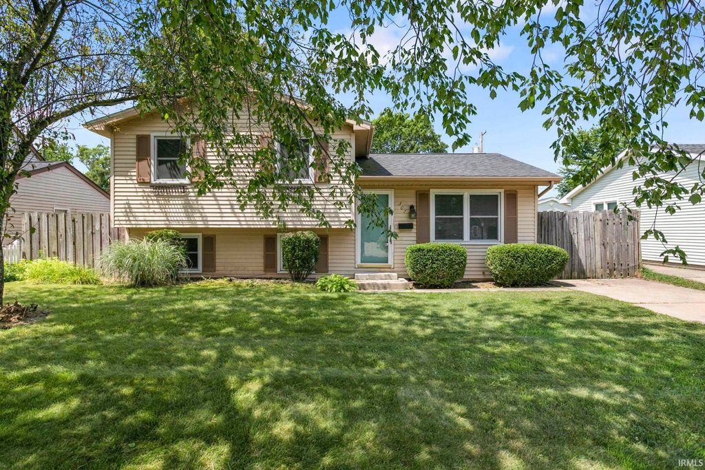 307 N Walnut Street, Mishawaka, IN 46544