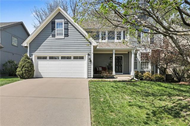 8308 W 127th Circle, Overland Park, KS 66213