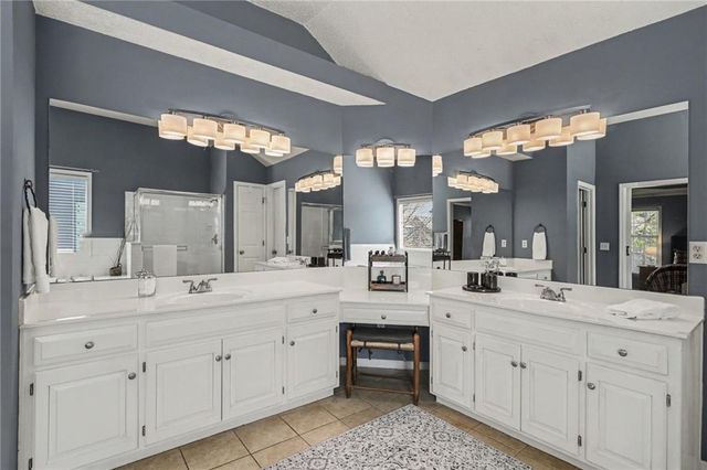 8308 W 127th Circle, Overland Park, KS 66213