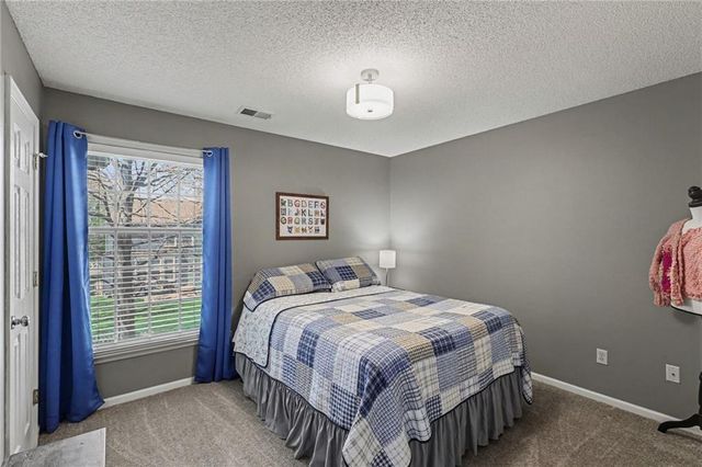 8308 W 127th Circle, Overland Park, KS 66213