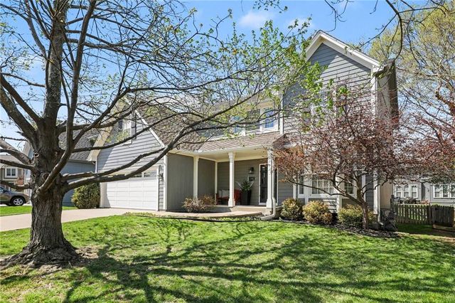 8308 W 127th Circle, Overland Park, KS 66213