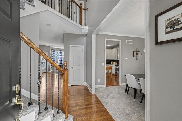 8308 W 127th Circle, Overland Park, KS 66213