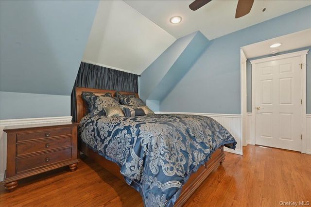 1022 White Birch Lane, Wantagh, NY 11793