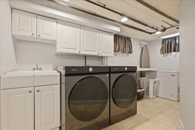 1022 White Birch Lane, Wantagh, NY 11793