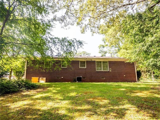 8181 Highland Drive SW, Covington, GA 30014
