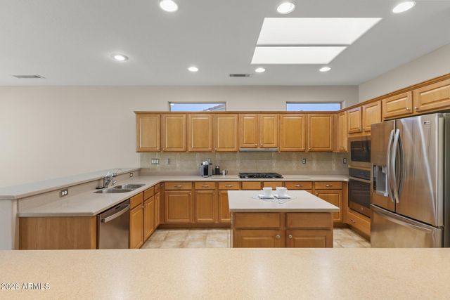 20306 N ESPERERO Lane, Surprise, AZ 85387