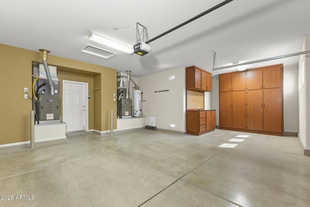 20306 N ESPERERO Lane, Surprise, AZ 85387