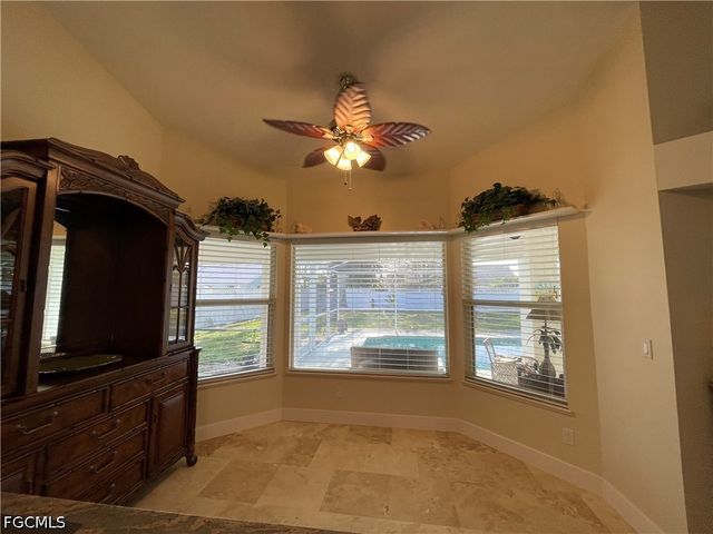 4436 SE 11th PL, Cape Coral, FL 33904