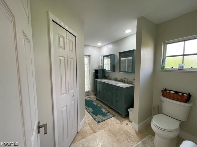 4436 SE 11th PL, Cape Coral, FL 33904