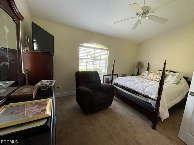 4436 SE 11th PL, Cape Coral, FL 33904