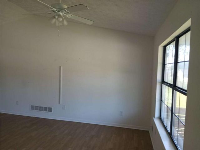 10386 Wisteria Lane, Jonesboro, GA 30238