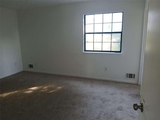 10386 Wisteria Lane, Jonesboro, GA 30238