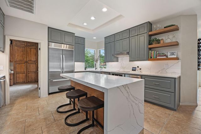 917 Challenger, Lakeway, TX 78734