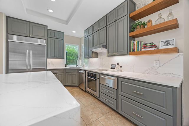 917 Challenger, Lakeway, TX 78734