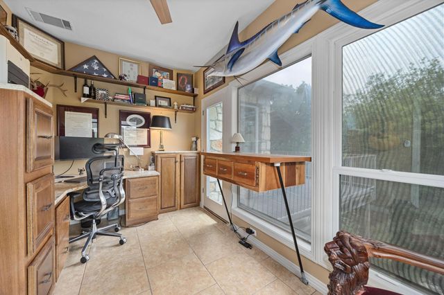 917 Challenger, Lakeway, TX 78734