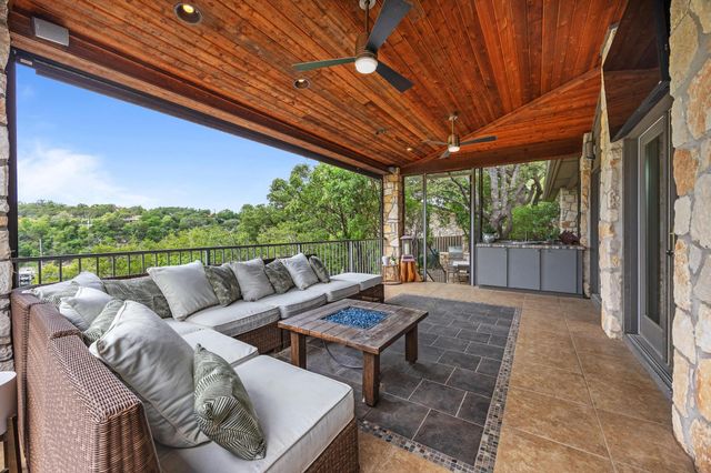 917 Challenger, Lakeway, TX 78734