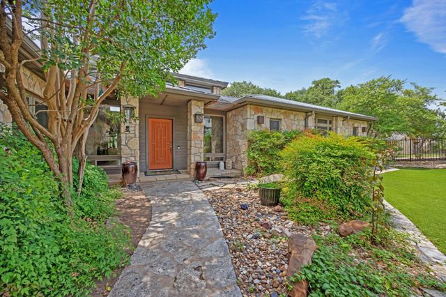 917 Challenger, Lakeway, TX 78734