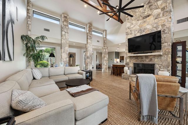 917 Challenger, Lakeway, TX 78734