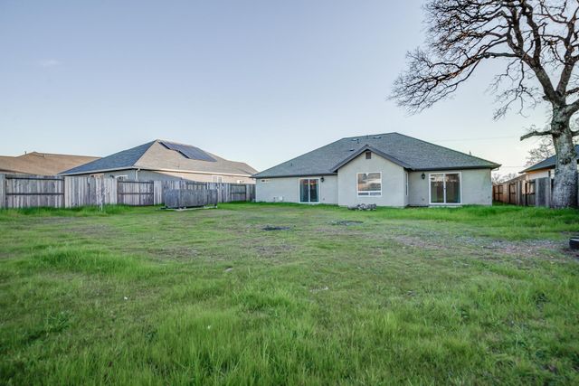 22006 Caramelo Street, Cottonwood, CA 96022