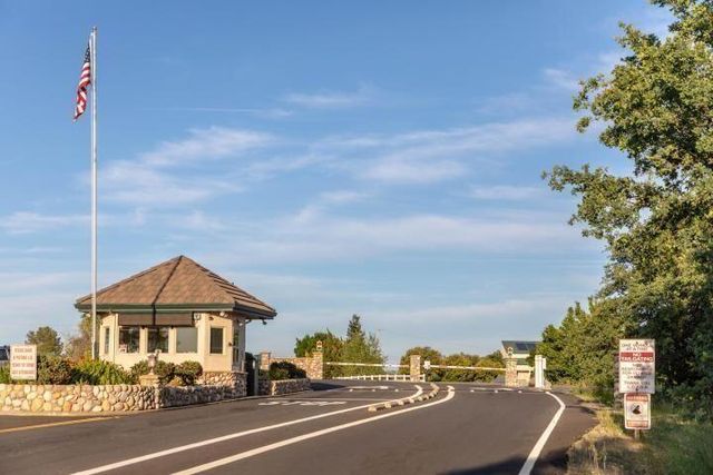 22006 Caramelo Street, Cottonwood, CA 96022