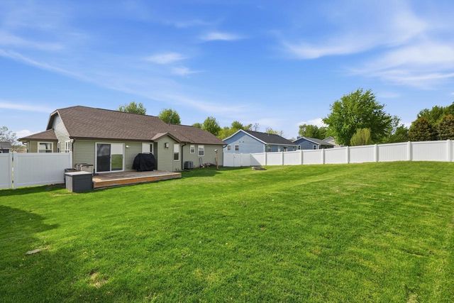 118 Campion Drive, Evansville, WI 53536