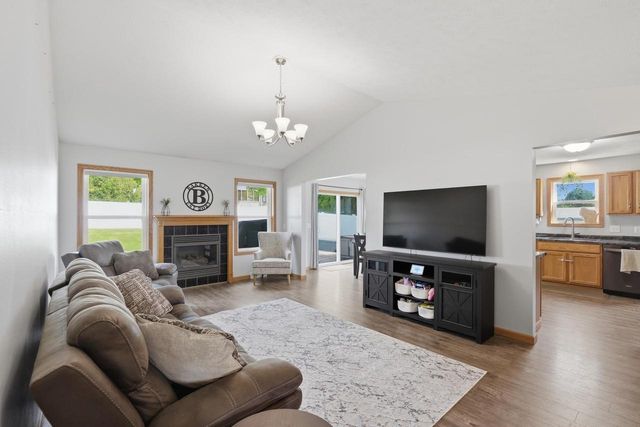118 Campion Drive, Evansville, WI 53536