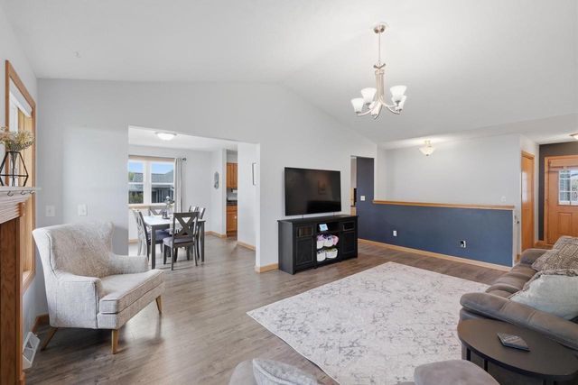 118 Campion Drive, Evansville, WI 53536